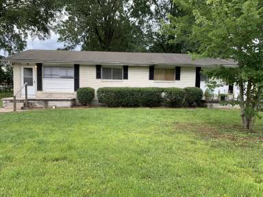 Main picture of 1606 Glowmont Dr