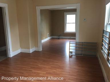 Main picture of 210 Pattison St