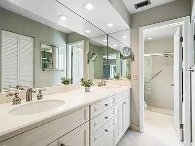 Main picture of 5604 Boca Delray Blvd