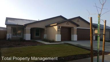 Main picture of 1833 Capistrano Ave