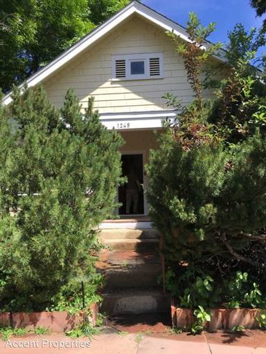 Main picture of 1245 High St