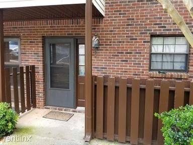 Main picture of 6038 Wintergreen Rd