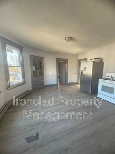 Main picture of 56 Beatty St