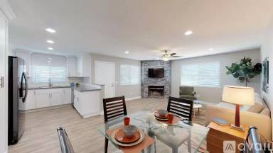 Main picture of Penny Lane Apartments