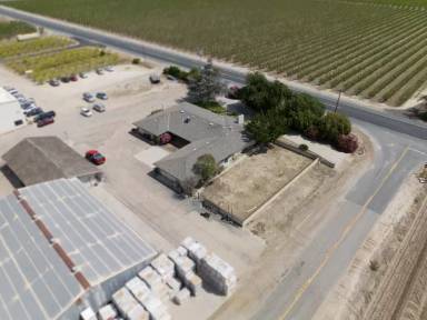 Main picture of 42423 Road 56