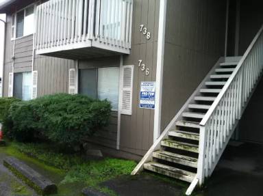 Main picture of 736 22nd St NE