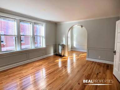 Main picture of 540-48 W Surf St