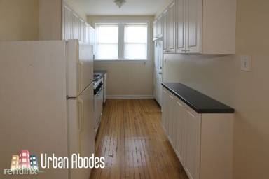 Main picture of 550-60 W Aldine Ave