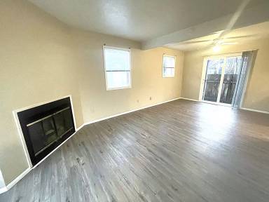 Main picture of 2312 N Killingsworth St