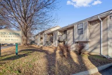 Main picture of 6117 Barton Ave