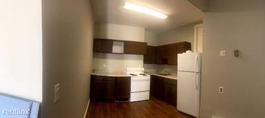Main picture of 17 Nassau Ave