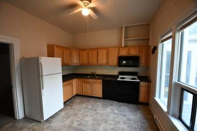 Main picture of 140 S Cambrian Ave