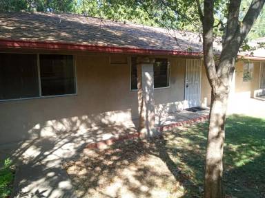 Main picture of 172 Racetrack St