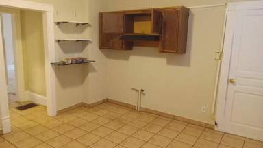 Main picture of 2491 S 6th St