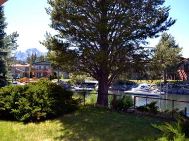Main picture of 1875 Cascade Ct