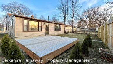 Main picture of 6091 N 39th St