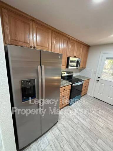 Main picture of 6205 E Highway 67