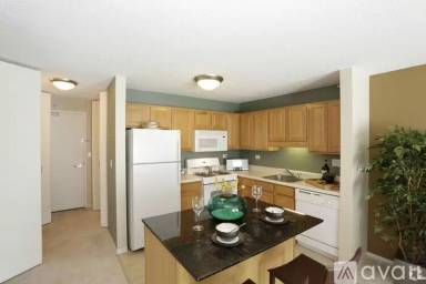 Main picture of The Shoreham at Lakeshore East
