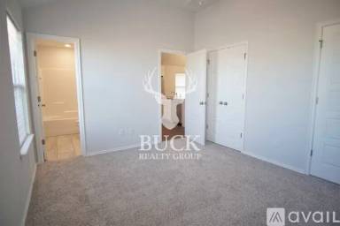 Main picture of 2509 NW 199th St
