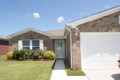 Main picture of 139 Olympia Dr