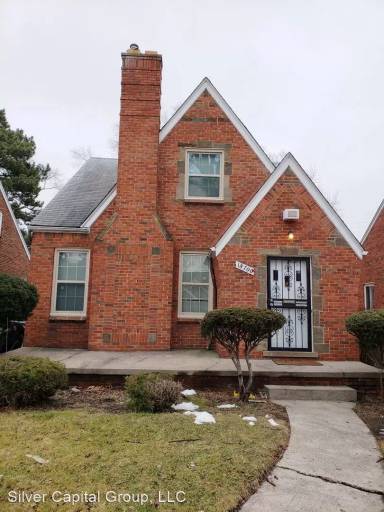 Main picture of 18700 Tracey St
