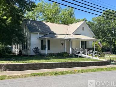 Main picture of 19825 Church St