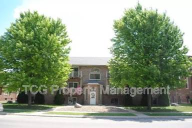 Main picture of 203 N Vermillion St