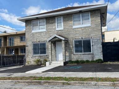 Main picture of 530 NW 13th Ave