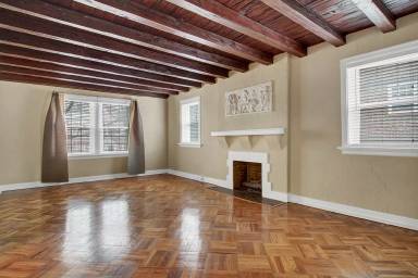 Main picture of 7536 Byron Pl