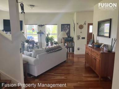 Main picture of 125 Rye Cir