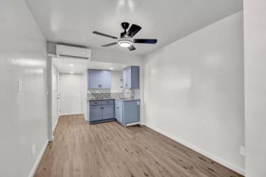 Main picture of 526 Olive St