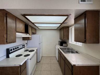 Main picture of 3653 Wendell Ave