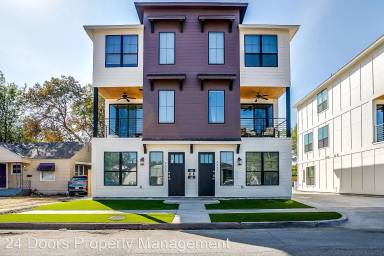 Main picture of 2321 Benbrook Blvd