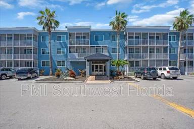 Main picture of 2755 Coconut Bay Ln