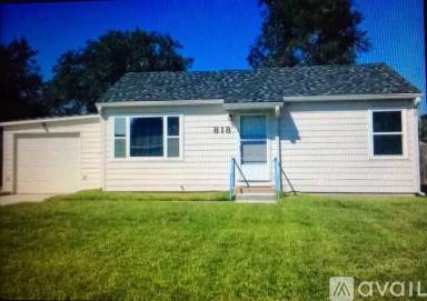 Main picture of 818 W 19th Ave