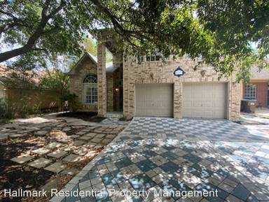 Main picture of 5207 Cabin Lake Dr