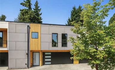 Main picture of 8807 112th Ave NE