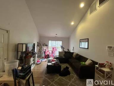 Main picture of 1027 Tristram Cir