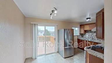 Main picture of 2615 Tomah Pl