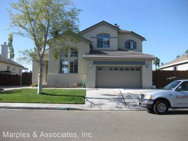 Main picture of 4516 Cove Ln