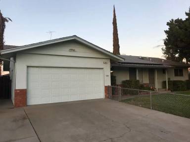 Main picture of 409 Curtwood Ct