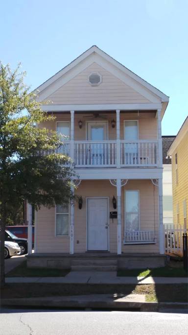 Main picture of 1401 Bryant Dr