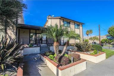 Main picture of 24001 Neece Ave