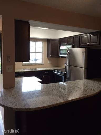 Main picture of 4511 3rd Street Cir W