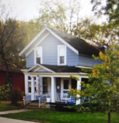 Main picture of 327 Summit Ave