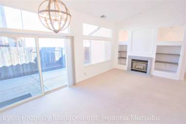 Main picture of 8 Constantine Ct