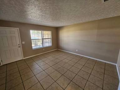 Main picture of 5224 Park St