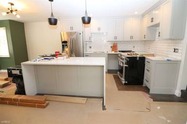 Main picture of 231 Cedar St