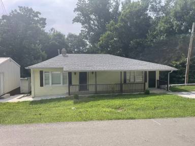 Main picture of 428 Shelby St