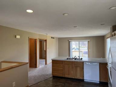 Main picture of 10795 Chicago Dr